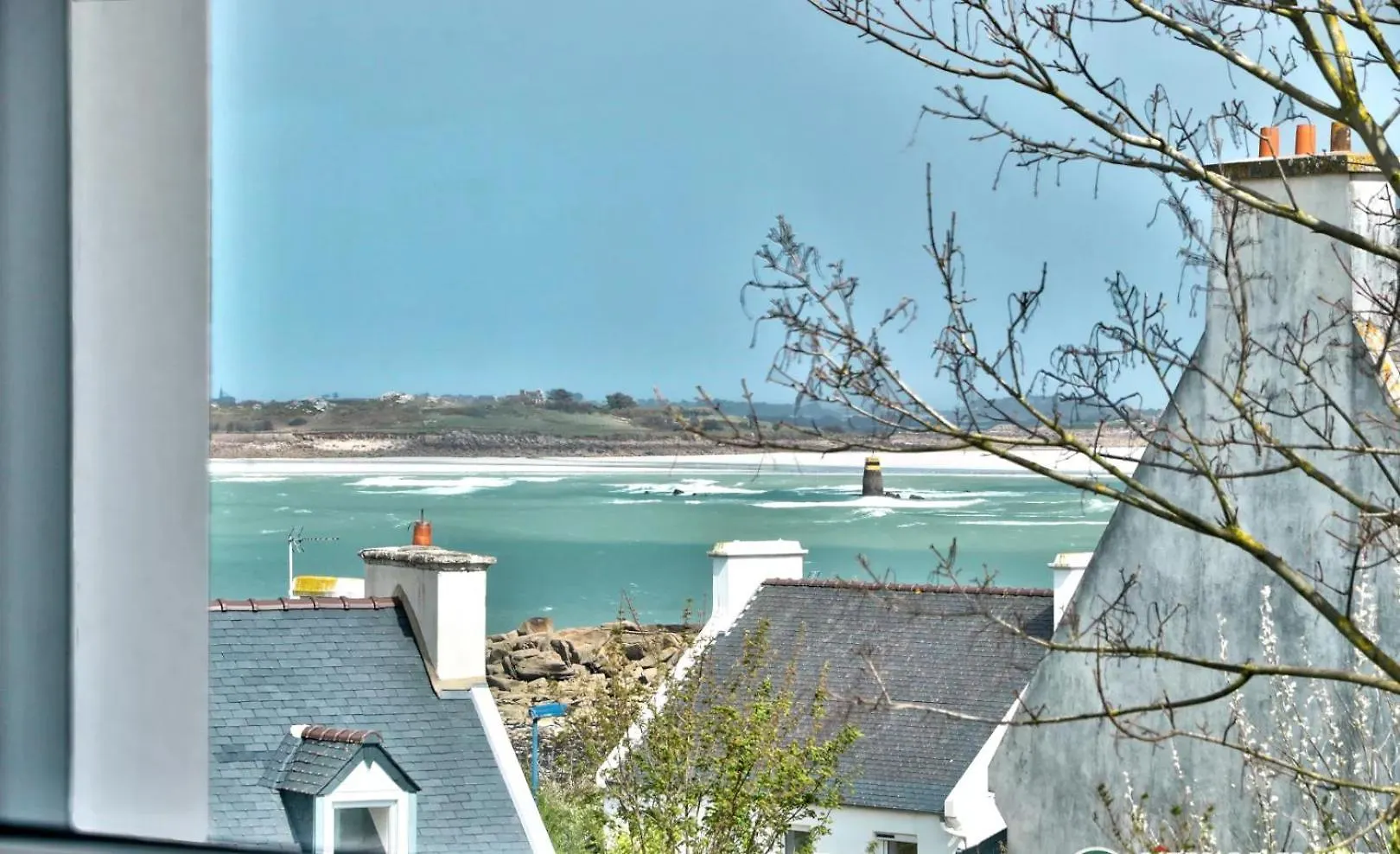 Villa Azenor Bretagne Piscine Interieure Partagee Toute L'Annee 100M Plage Sibiril