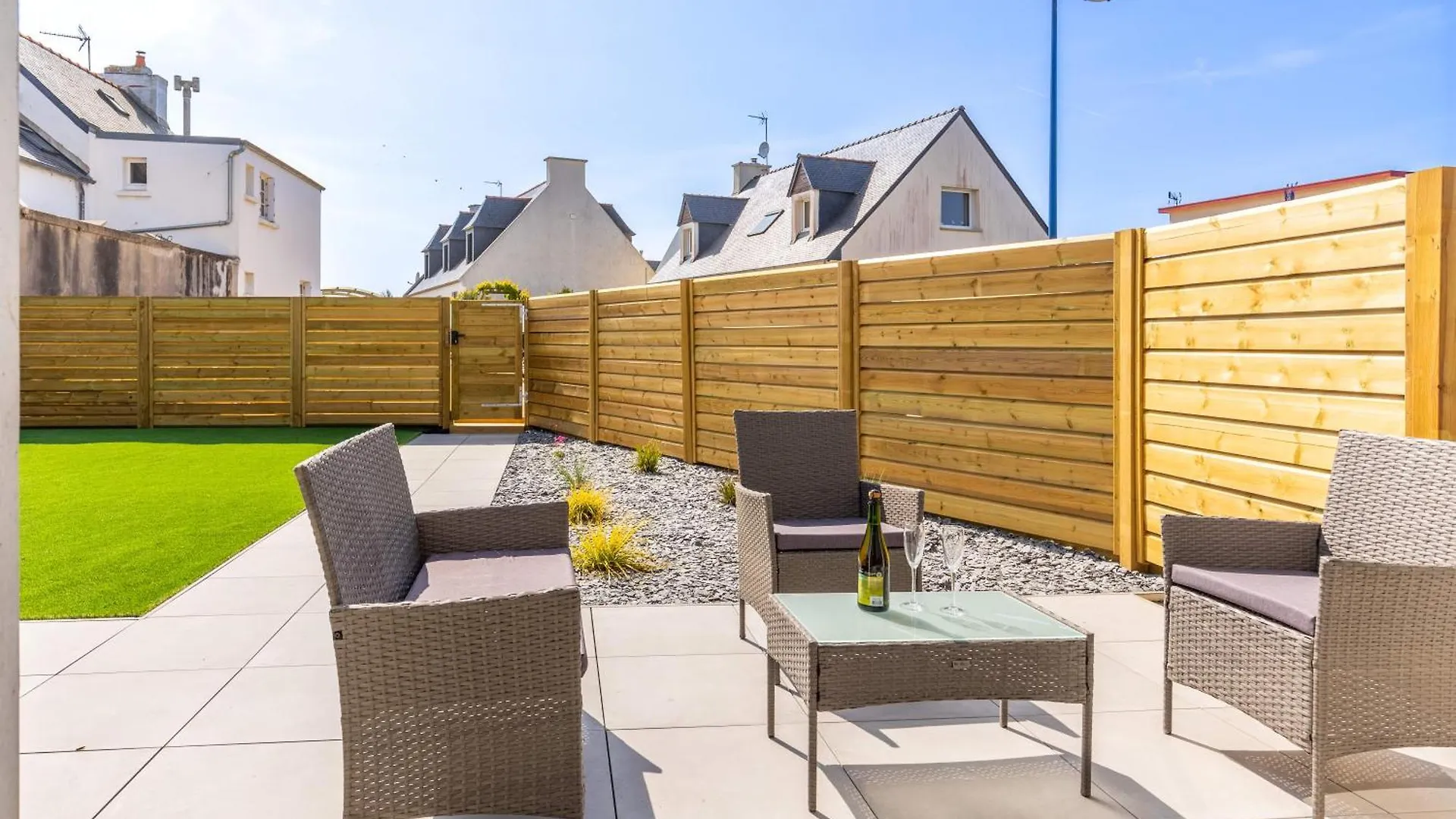 Holiday home Villa Azenor Bretagne Piscine Interieure Partagee Toute L'Annee 100M Plage Sibiril